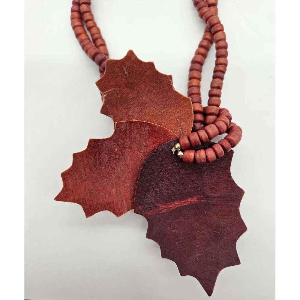 The Unbranded Brand handcrafted wooden